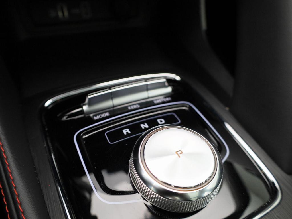 MG Zs Ev standard range luxury 50 kwh