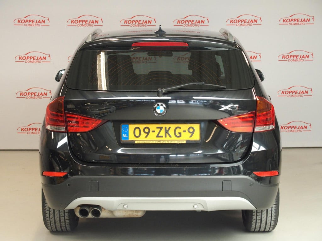 BMW X1 2.0i s drive upgrade edition nl auto, automaat, leder, xenon