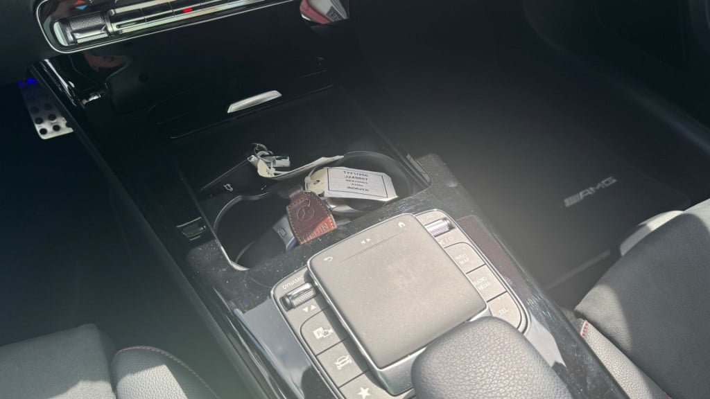 Mercedes-Benz A-Klasse 250 e business solution amg limited