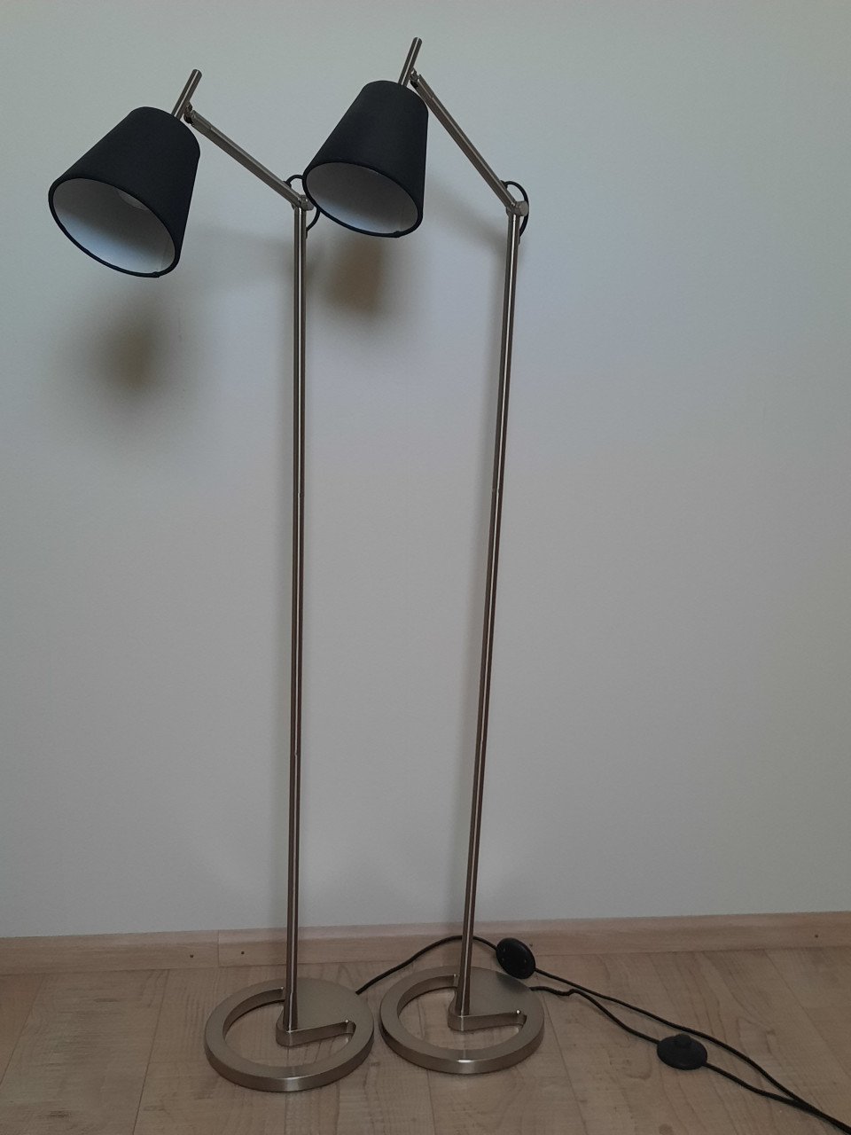 Staande lamp 2 stuks, goed licht om bij te lezen