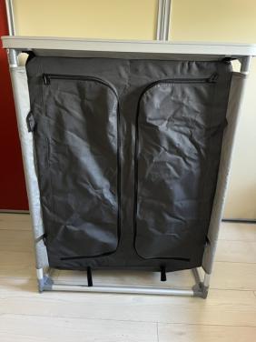 Camping kast hoog