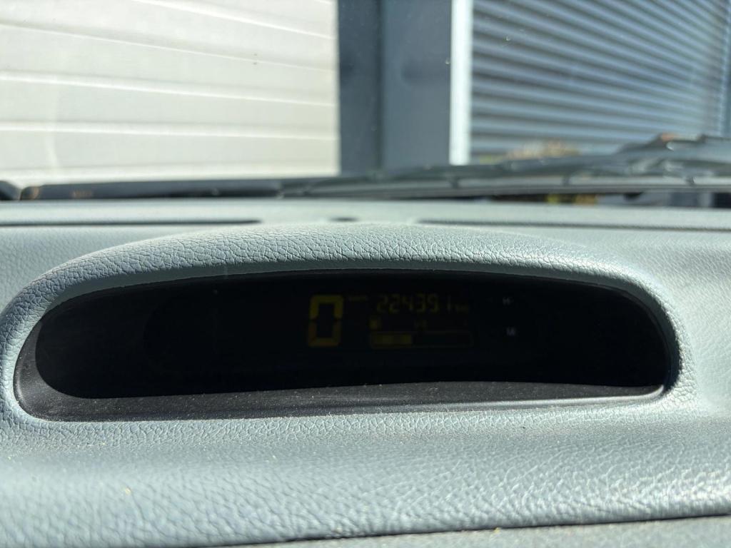 Renault Twingo 1.2-16v emotion/inruilkoopje/nieuwe apk/airco/