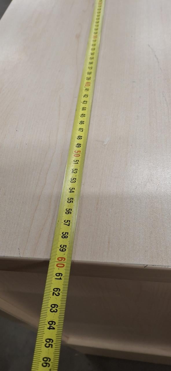 Winkeltoonbank winkelbalie met glazen blad en opbergruimte