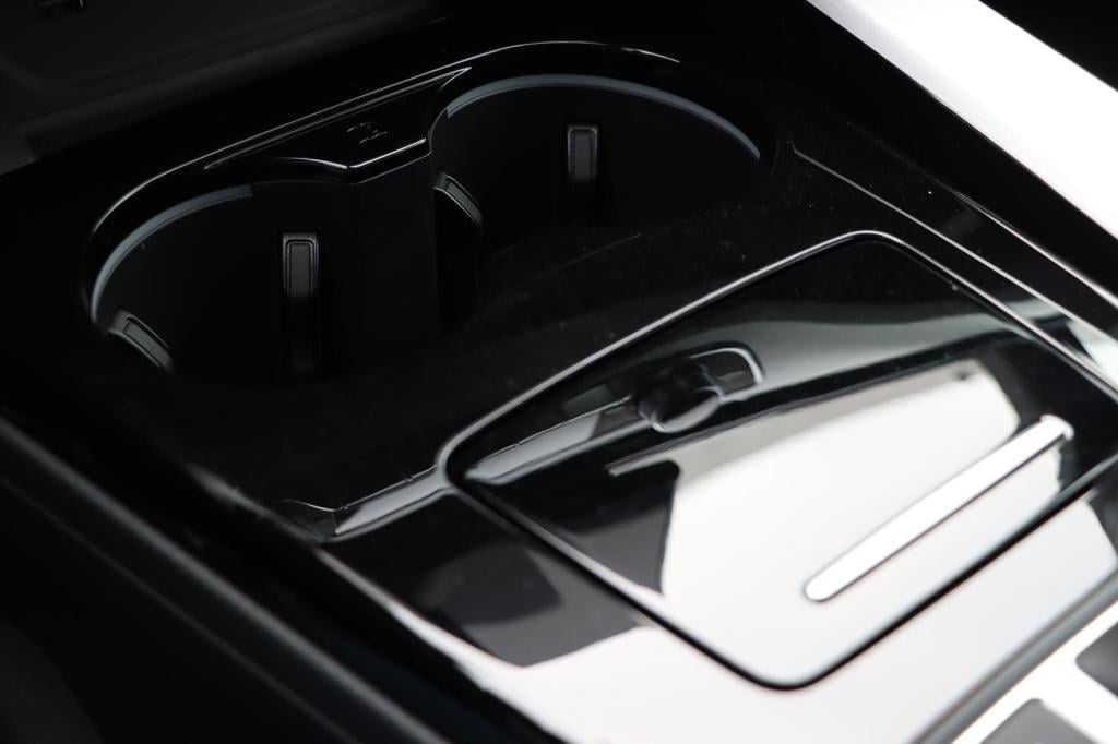 Audi A4 avant 40 tfsi launch edition sport