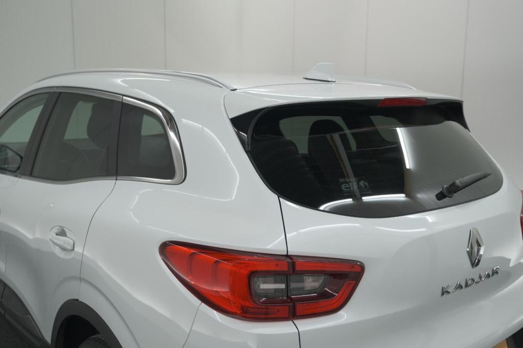 Renault Kadjar tce 140 edc limited | camera | dodehoekdetectie | apple carp