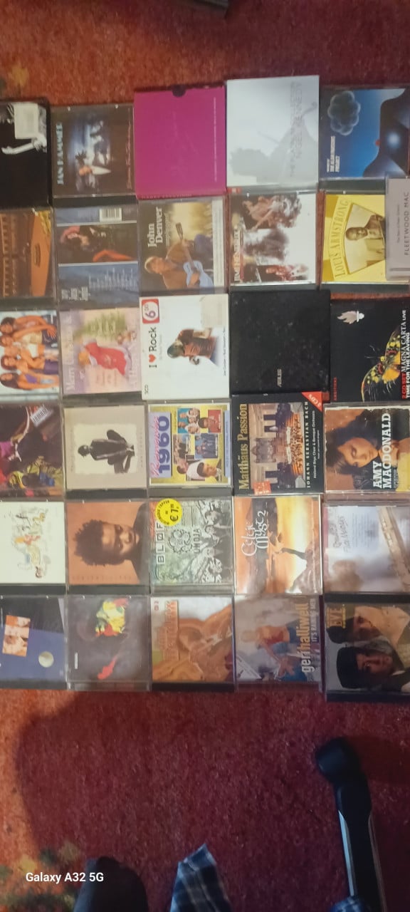 Cd's diverse
