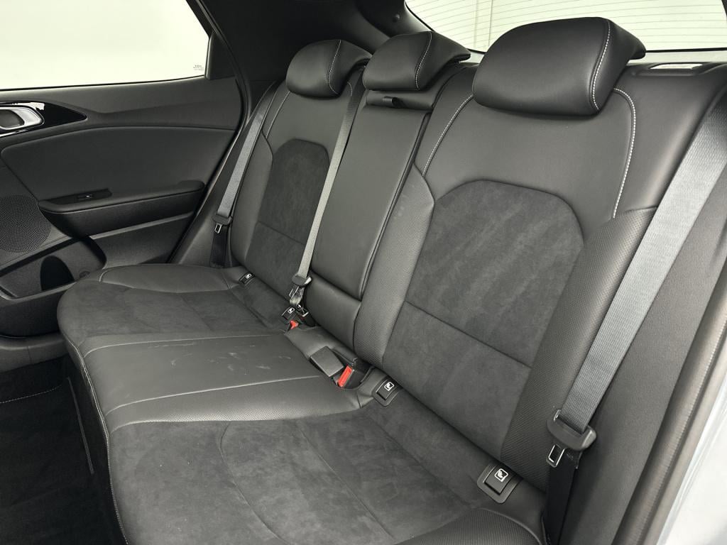 Kia Xceed 1.5 t-gdi gt-line | schuif- kanteldak | elecktrische kofferklep