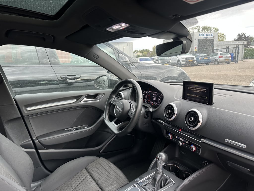 Audi A3 limousine 2.0 tfsi 190pk quattro sport s line | pano dak