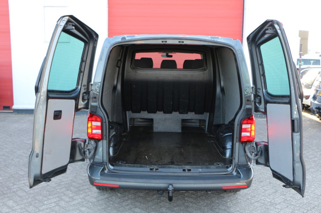 Volkswagen Transporter 2.0 tdi l2h1 150pk dc highline