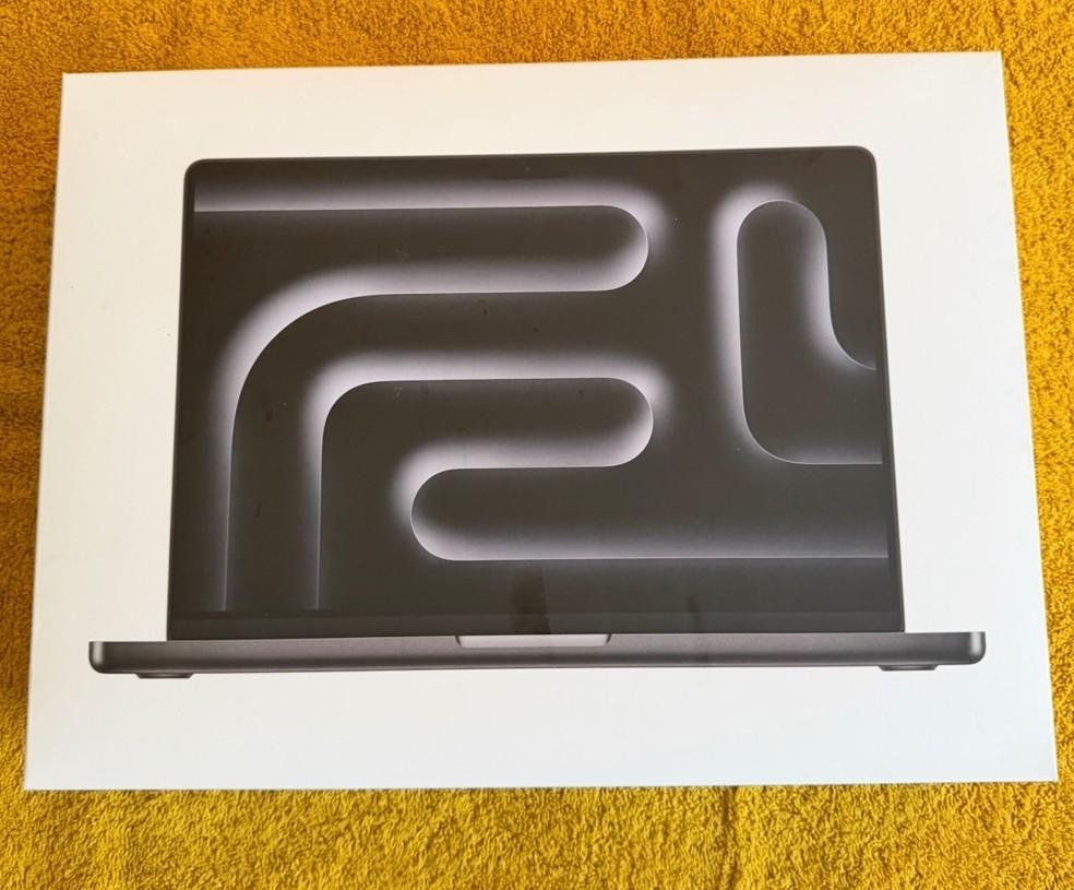APPLE MacBook Pro M5 (2025) -16GB - 512GB -NIEUW -GESEALD-