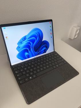Zeer nette Microsoft Surface Pro 8 | i5-1145G7 | 13”