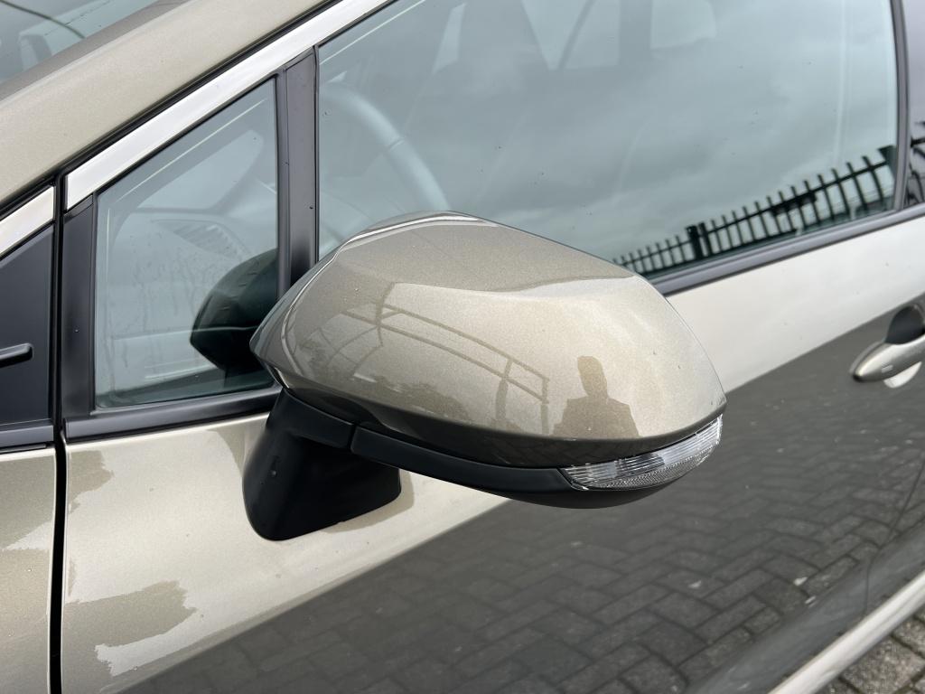 Toyota Corolla Touring Sports hybrid 140 dynamic