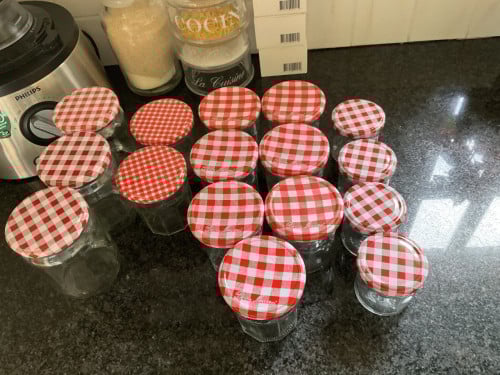 Glazen potjes voor jam o.d.