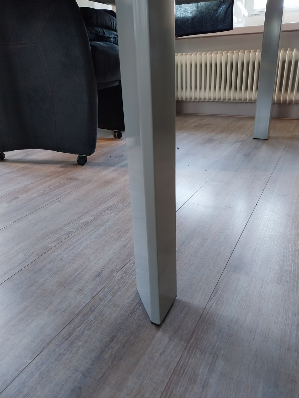 Glazen eetkamer tafel