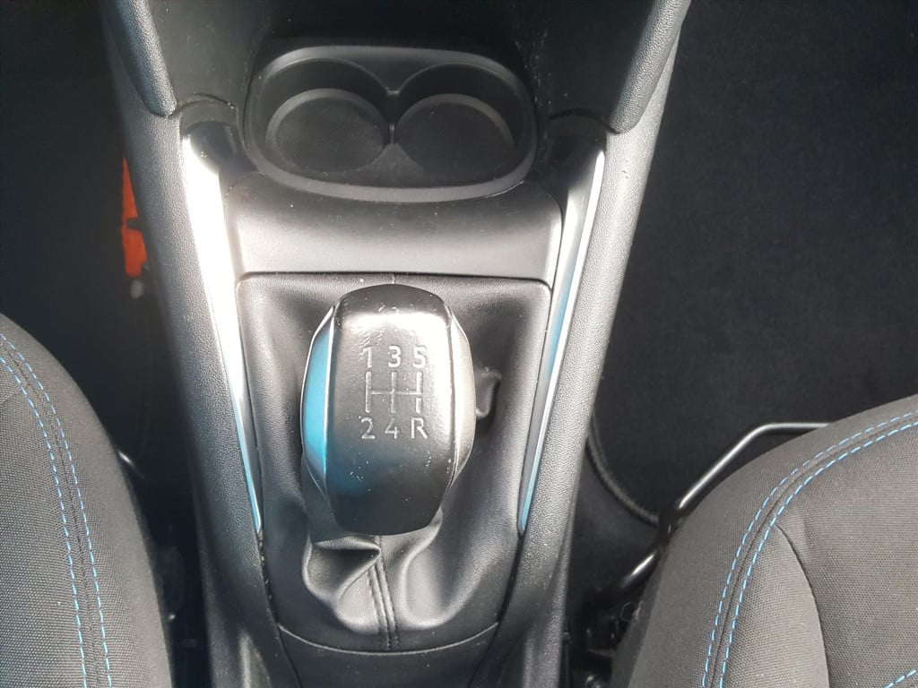 Peugeot 208 1.2 puretech 82pk signature navigatie | cruise control | airco 