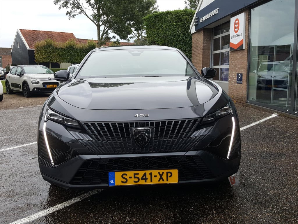 Peugeot 408 1.2 puretech 130pk eat8 gt | applecarplay & androidauto | cruis