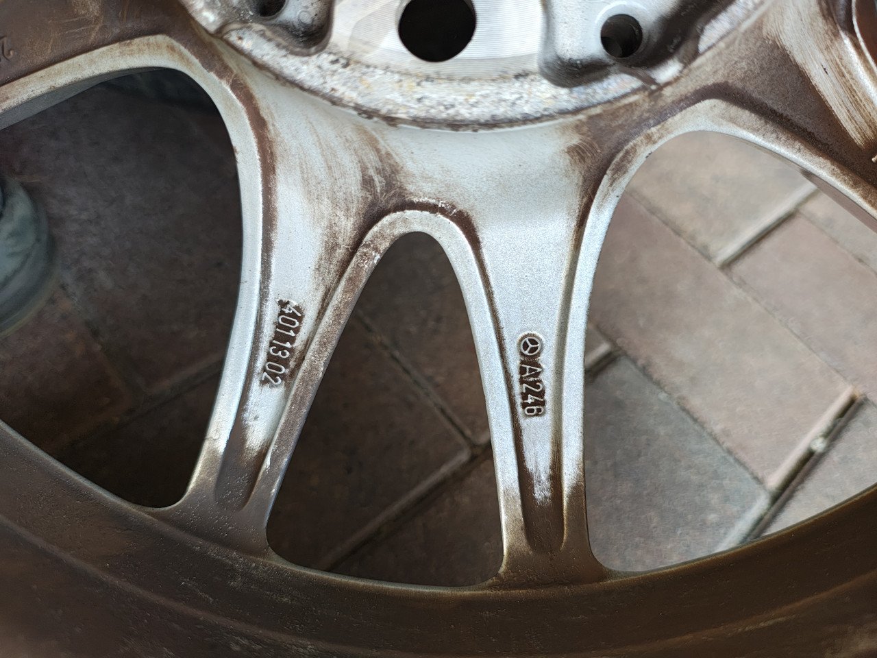 A246 set Mercedes velgen met winterbanden Michelin Alpine 205/55 R16