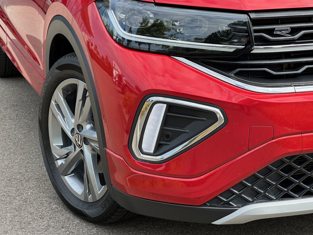Volkswagen T-cross 1.0 tsi dsg r-line | iq light | dode hoek | keyless | vi