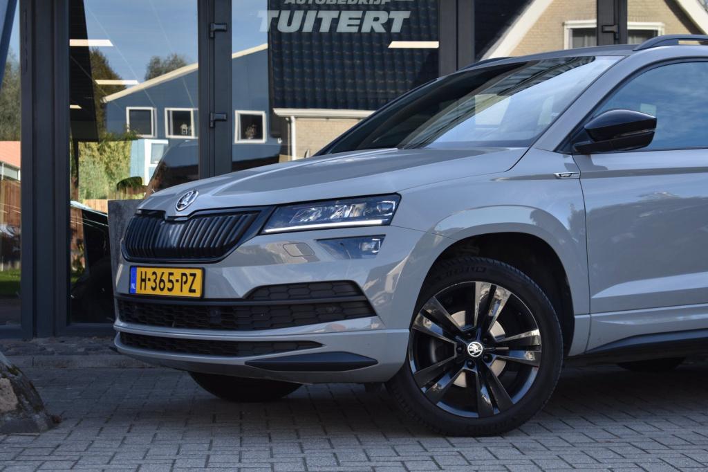 Skoda Karoq 1.5 tsi act sportline | nap | camera | stoelverwarming | apple 