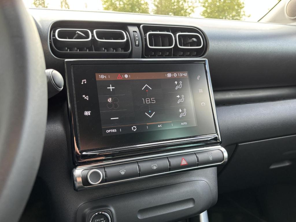 Citroen C3 Aircross 1.2 puretech s&s shine afneembare trekhaak! nieuwe dist