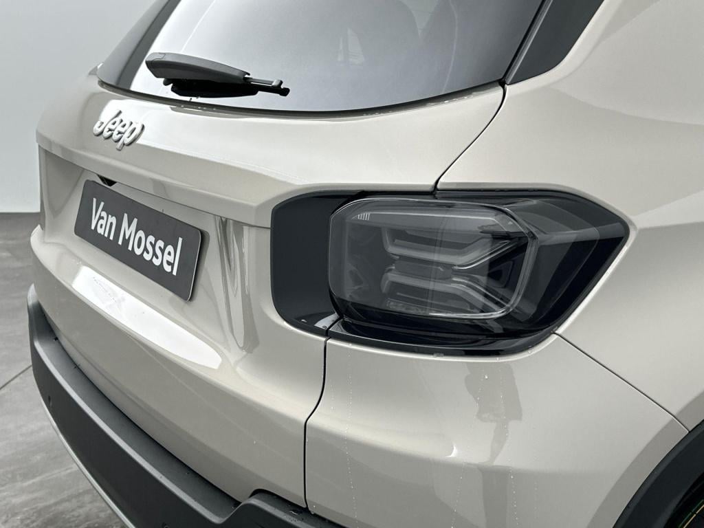 Jeep Avenger 1.2 e-hybrid summit | hoge korting | voorraadvoordeel € 5.500,