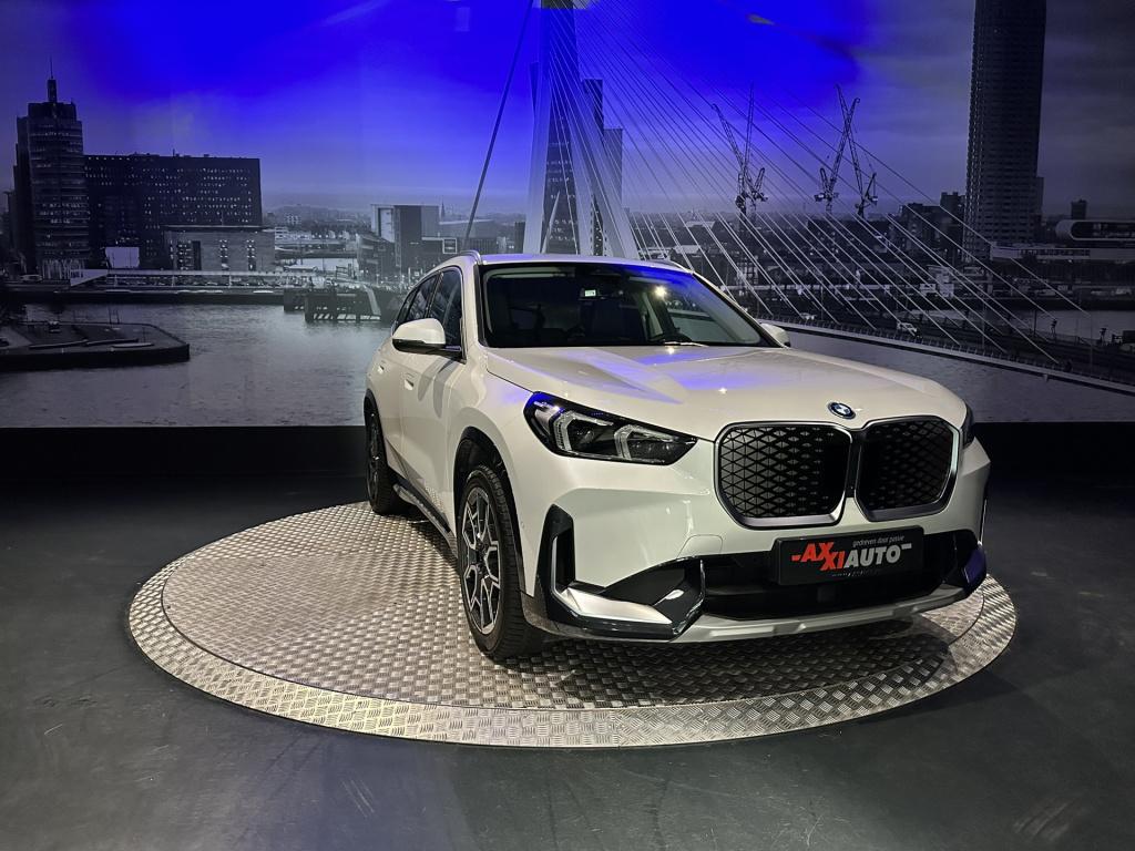 BMW Ix1 edrive20 67 kwh *leer*camera*keyless*