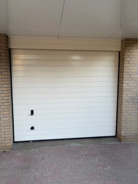 Horman electrische garagedeur met AB