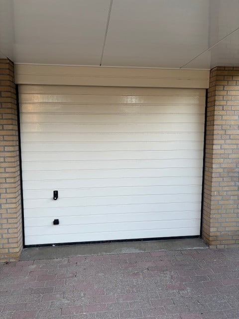 Horman electrische garagedeur met AB