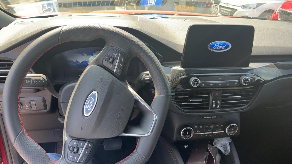 Ford Kuga 2.5 phev st-line x | apple carplay & android auto | adaptive crui