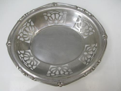 Zilverkleurige schaal