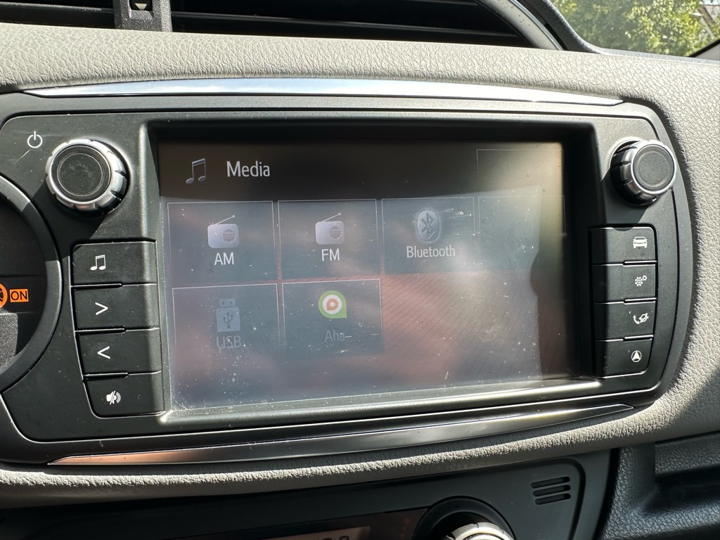 Toyota Yaris 1.3 vvt-i aspiration