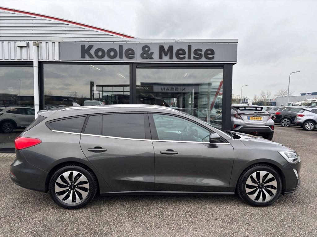 Ford Focus wagon 1.0 ecoboost 125pk business edition, winterpakket, led lam