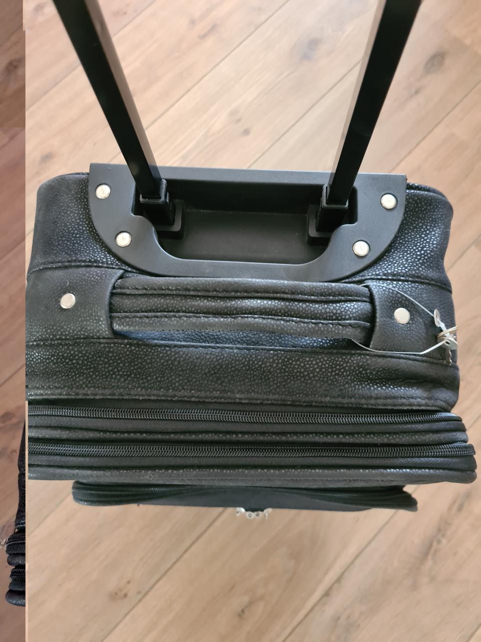 Zwarte koffer van Oakman L46 X B34 X D26