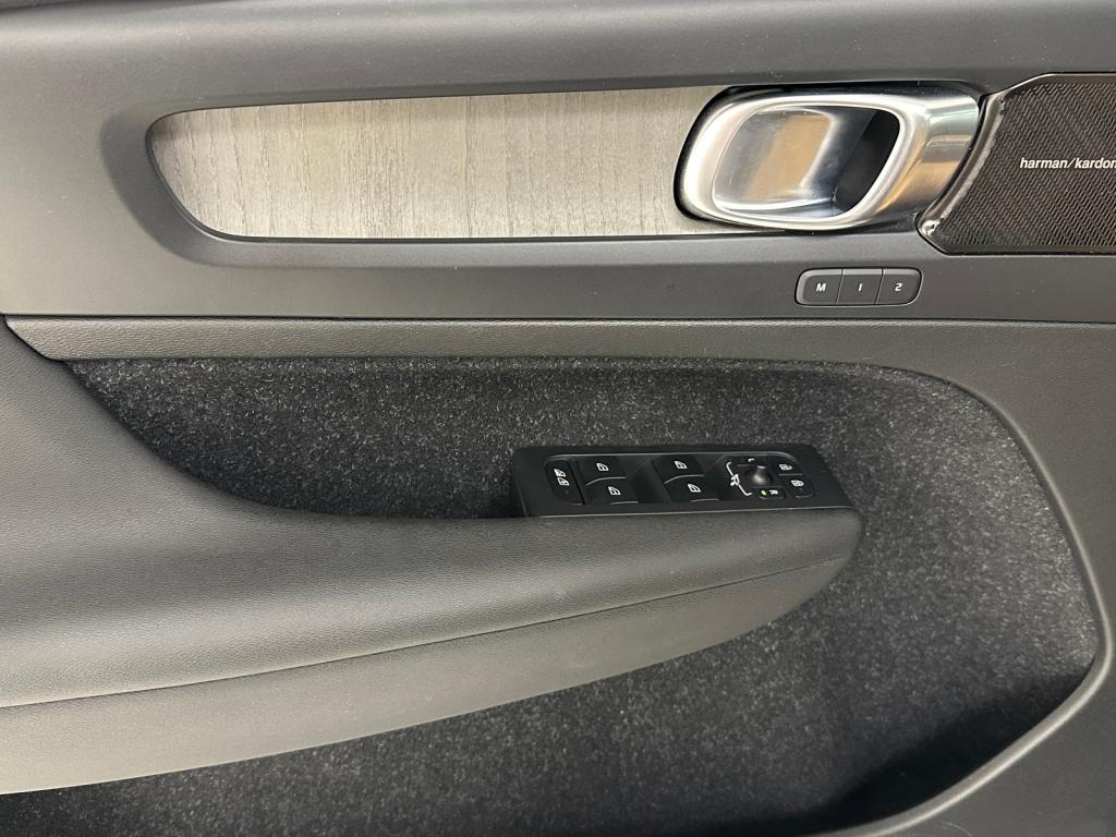 Volvo XC40 1.5 t5 recharge inscription | harman/kardon | 360 camera | panor