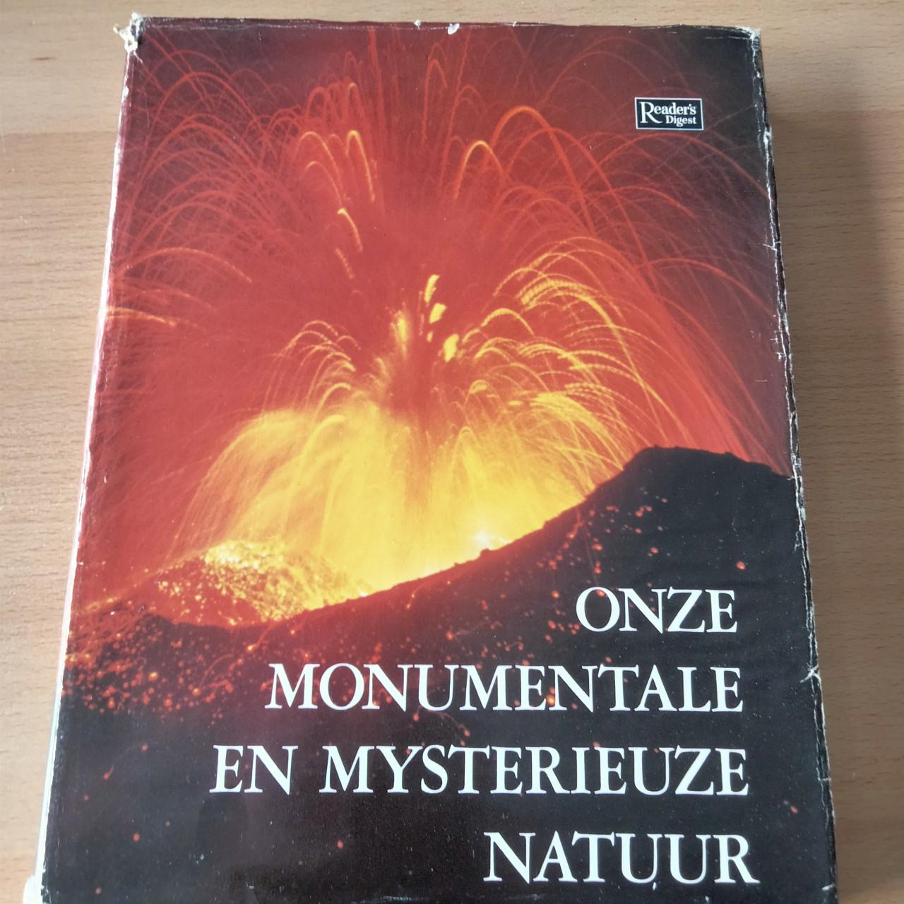 2 Prachtige boeken over de natuur.