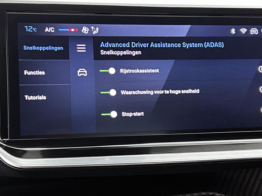 Peugeot 208 100 pk style | rijklaar | parkeersensoren | navigatie | apple c