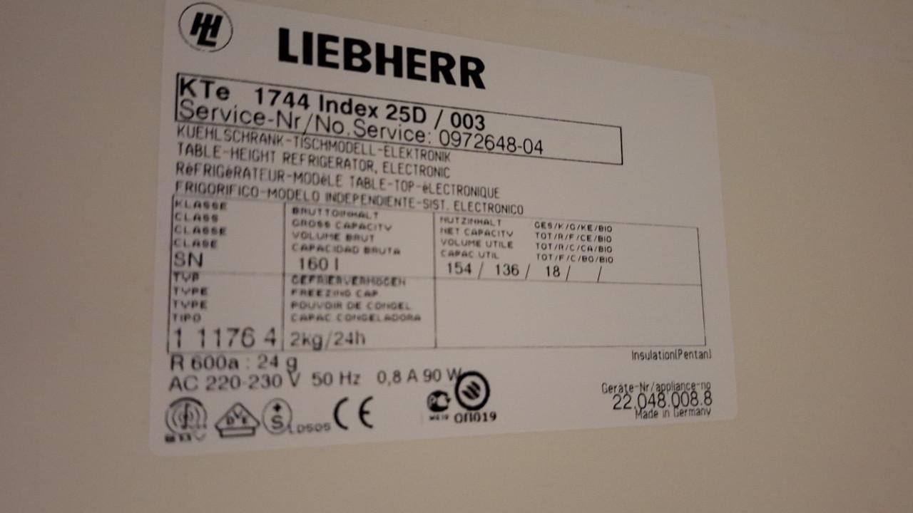 Liefhebber tafelmodel koelkast met vriesvak