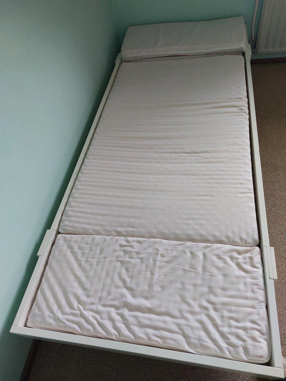 2 VIKARA meegroei bedden van IKEA