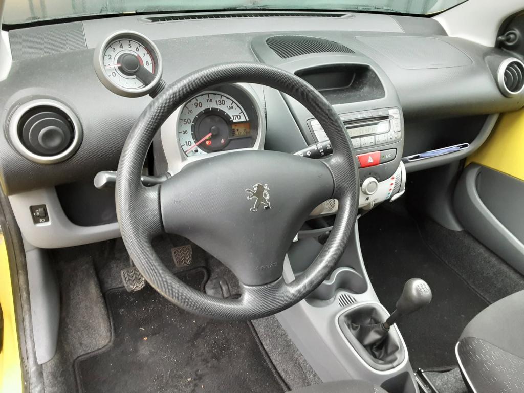 Peugeot 107 1.0-12v xs