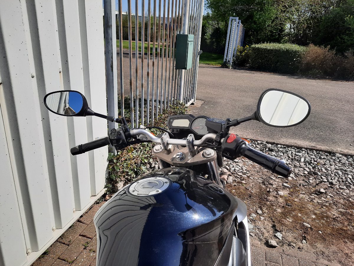 Yamaha XJ-6N abs uit 2009