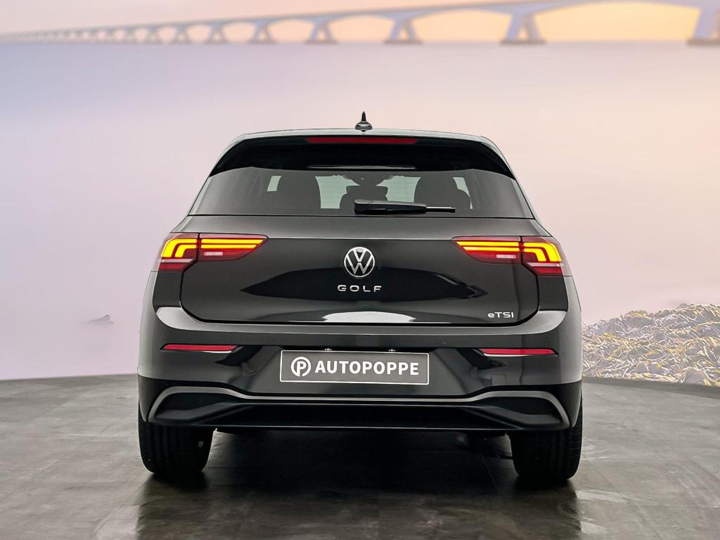 Volkswagen Golf 1.5 etsi life edition dsg7 116pk