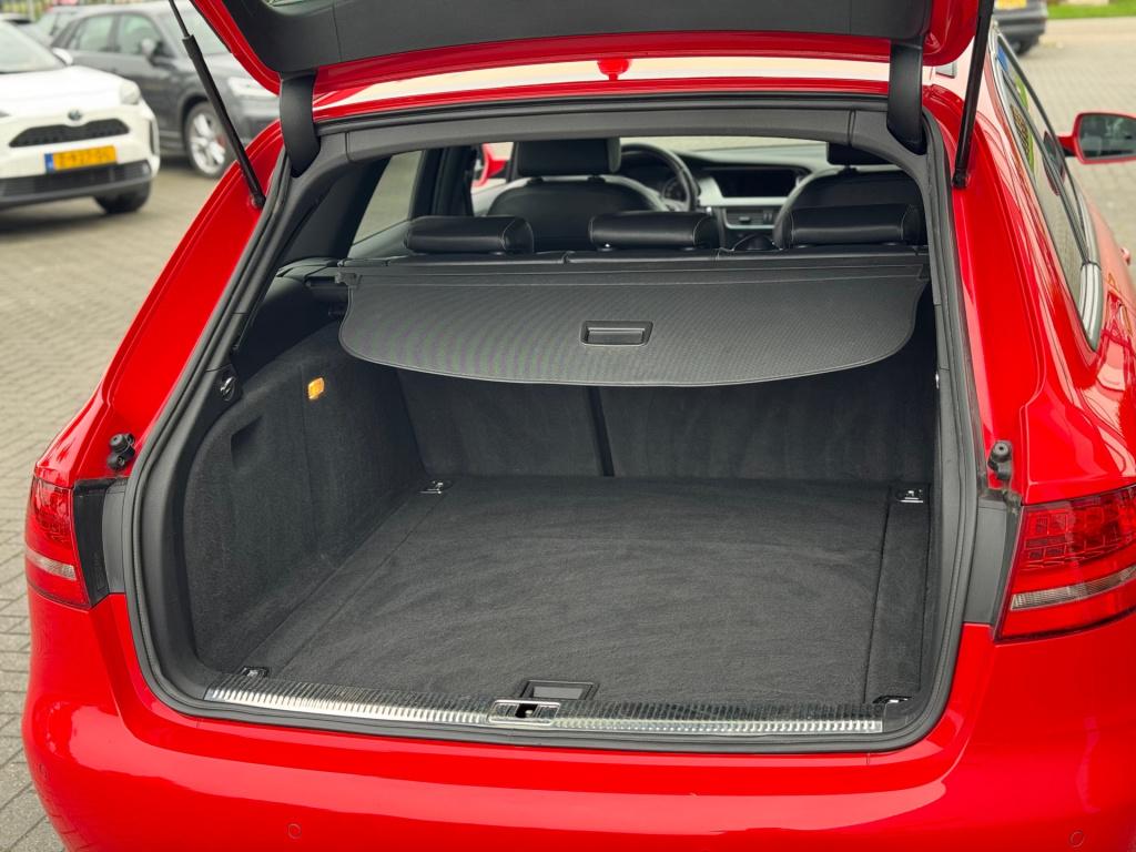 Audi A4 avant 1.8 tfsi pro line s * trekhaak * clima * stoelverwarming * na