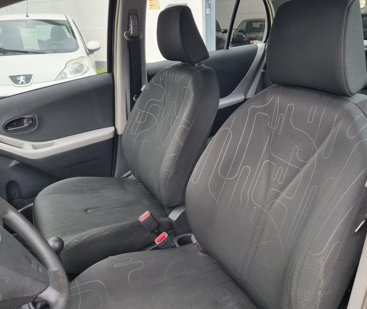 Toyota Yaris 1.0 VVTi Acces