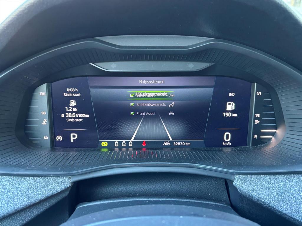 Skoda Kamiq 1.0 tsi greentech 115pk dsg-7 business edition|camera|navi| ada