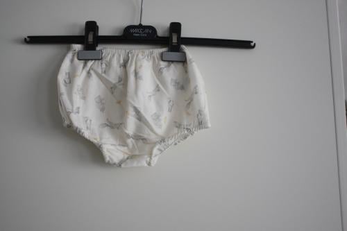 Nieuw onderbroekje met eekorn print maat 86