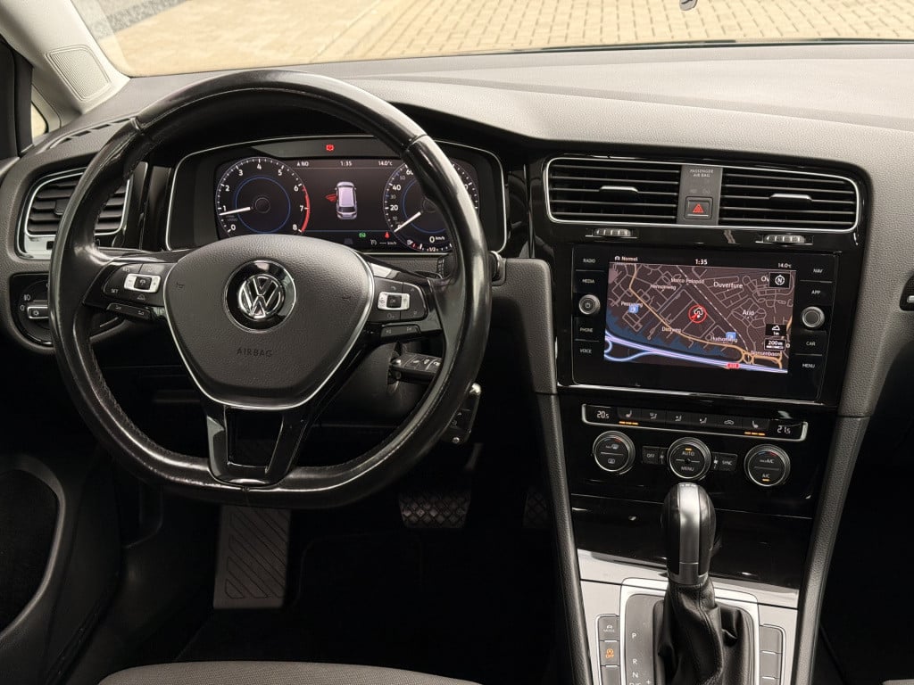 Volkswagen Golf variant 1.4 tsi highline | led | acc | massage | stoelverwa