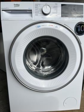 Nieuwe (3 maanden gebruikt) wasmachine 8 kg. 1400 toren met stoom functie