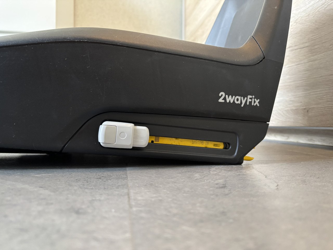 Maxi Cosi met 2 isofix bases