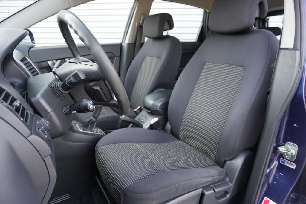 Chevrolet Captiva 2.4i style 2wd 7p airco / elektr. ramen / cruise / parkee