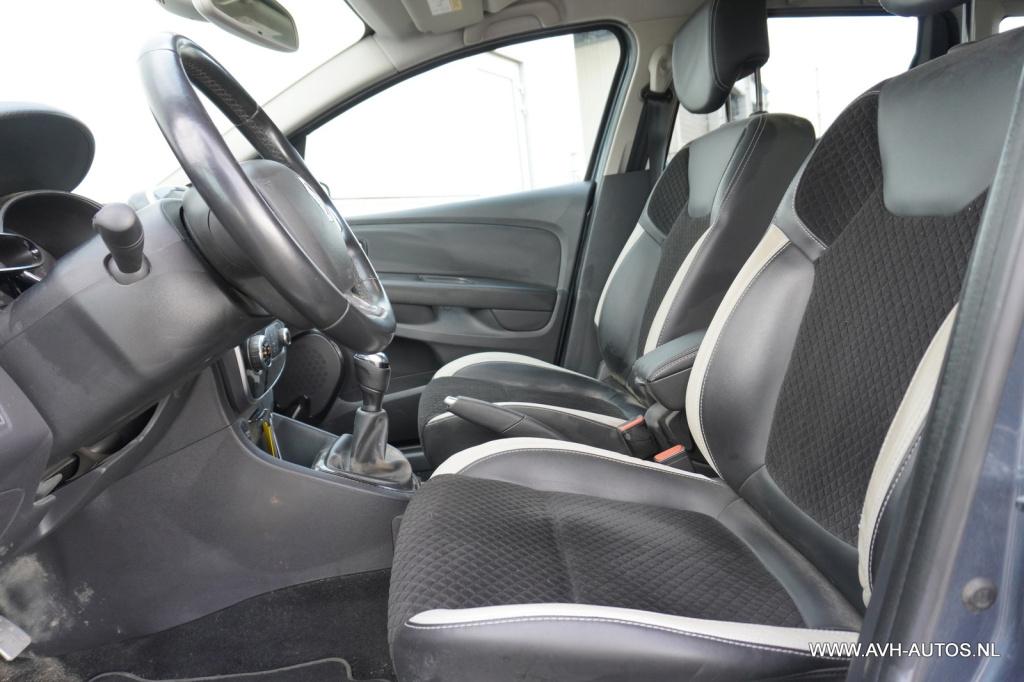 Renault Clio estate 0.9 tce bose